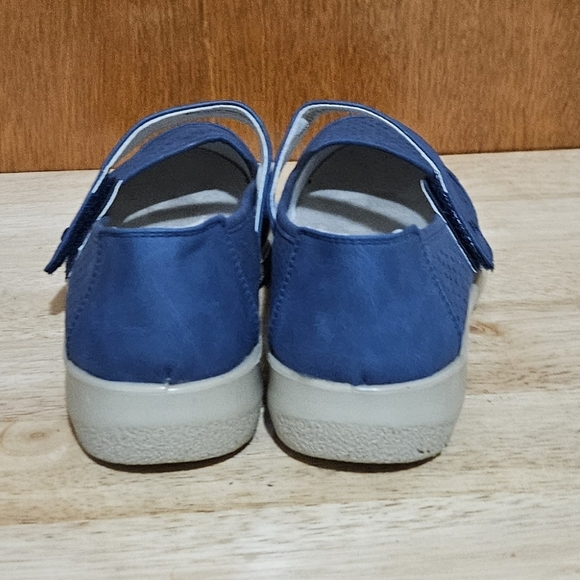 VJH Confort Women's Comfortable Breathable Slip-On Mary Jane Flats, Navy Blue - Picture 6 of 11